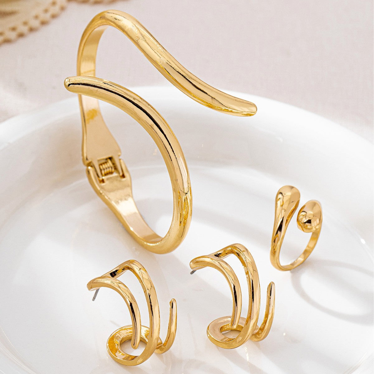 Gold Serpentine Earring Set